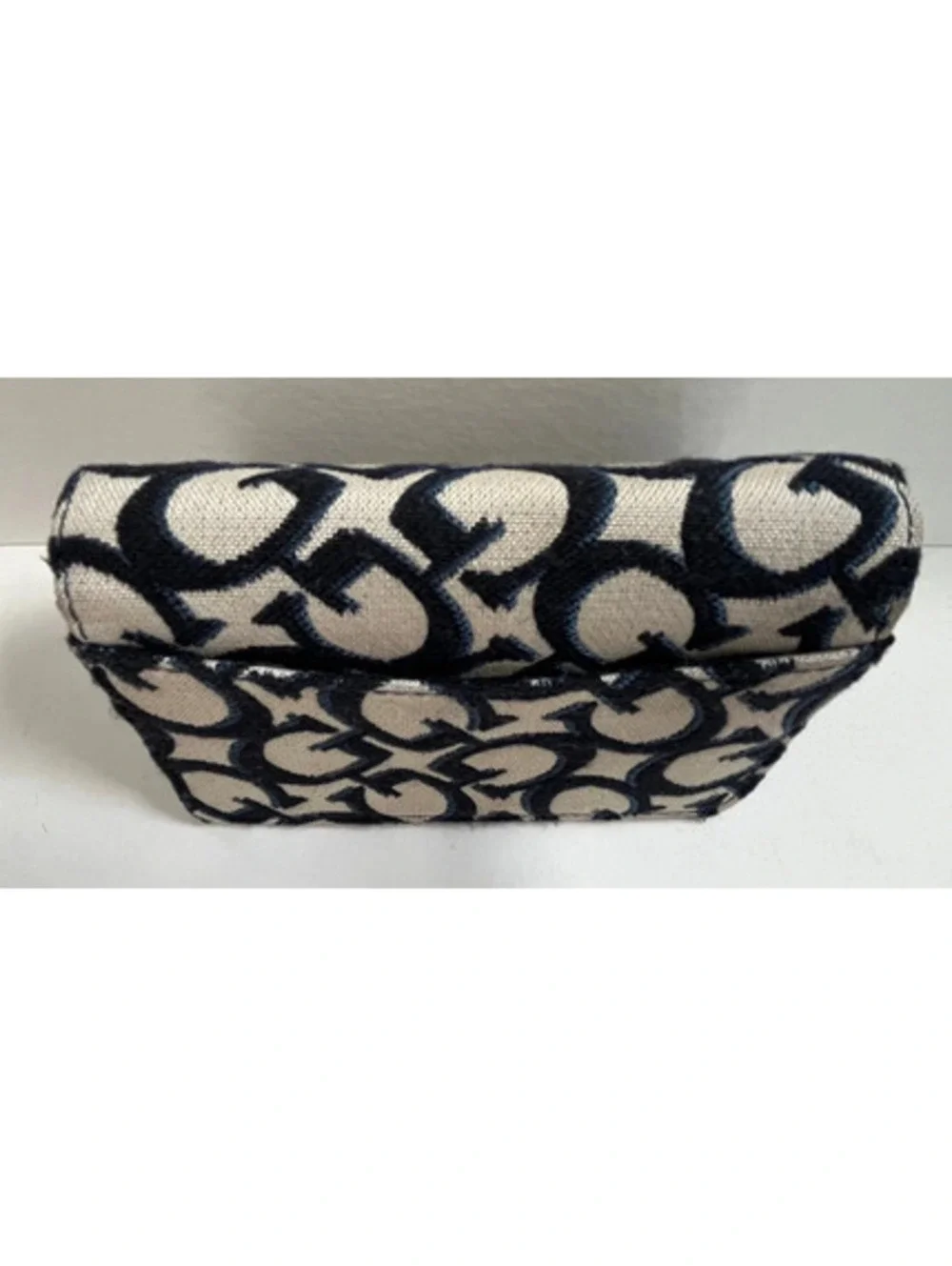GUESS Los Angeles Monogram Women's Slim Wallet Clutch Black/Beige Elegant 5.5”